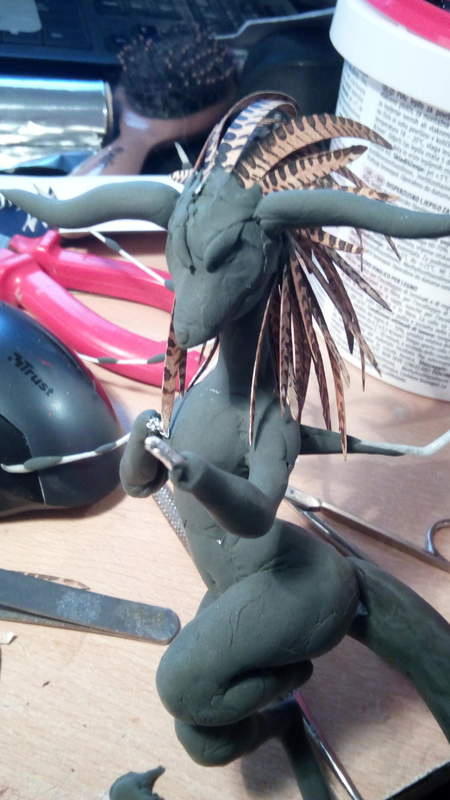  sculpture dragon dragoness female warrior tribal ef26 anthropomorphic hi horns! bye horns! bye feather crown! HELLO WINGS! 