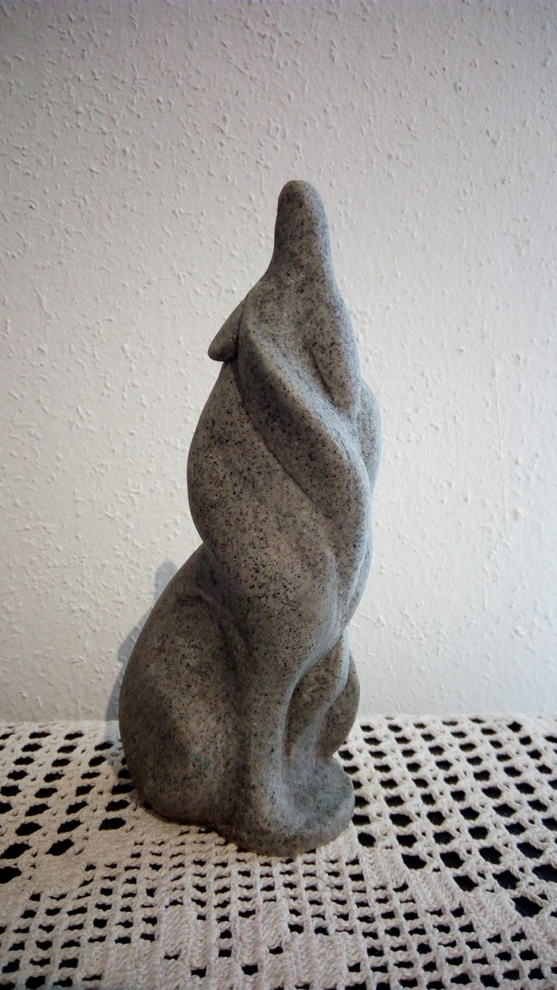  wolf sculpture art abstract howl ef24 eurofurence Another howl to the moon