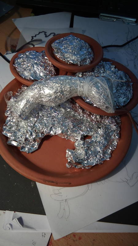  snow fox snowfoh sculpture art eurofurence ef25 Using the clay dishes I'm setting up the base to this piece