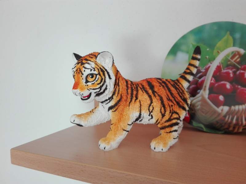  sculputre baby tiger art traditional I really love how this paintjob came out and the stripes. Boy I adore these stripes ^^
