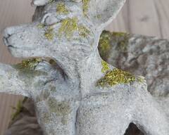 sculpture commission artwork stone wolf 